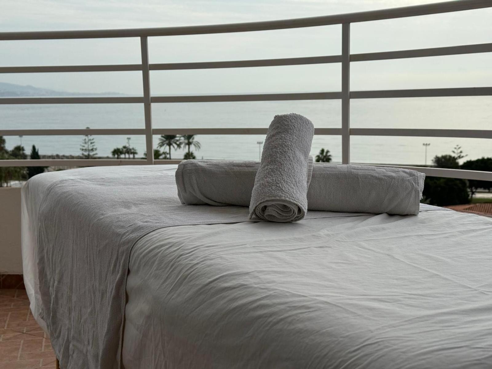 Ferienwohnung A&N Atico Downtown Torre Del Mar Exterior foto